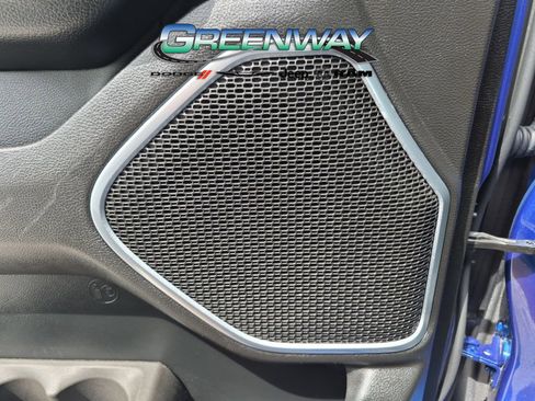Used 2019 RAM 1500 Laramie w/ Sport Appearance Package AWD/4WD image 15