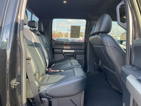 Used 2022 Ford F250 Lariat w/ Chrome Package image 13