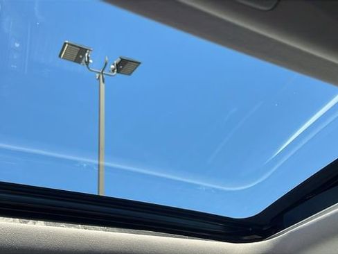 Used 2021 Honda CR-V EX-L image 23