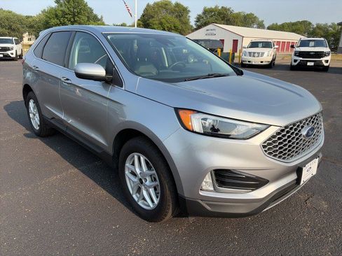 Used 2024 Ford Edge SEL w/ Convenience Package AWD/4WD image 7