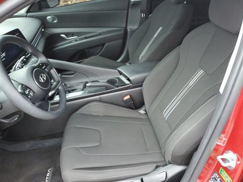 Certified 2024 Hyundai Elantra SEL FWD image 16
