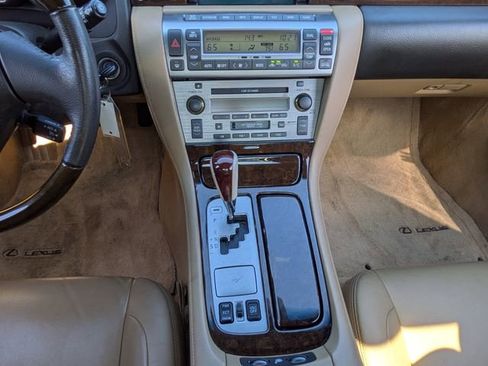 Used 2006 Lexus SC 430 Convertible image 23