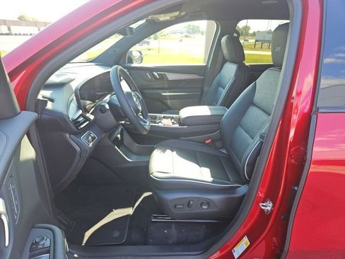 New 2026 Buick Enclave Sport Touring w/ Power Package FWD image 25