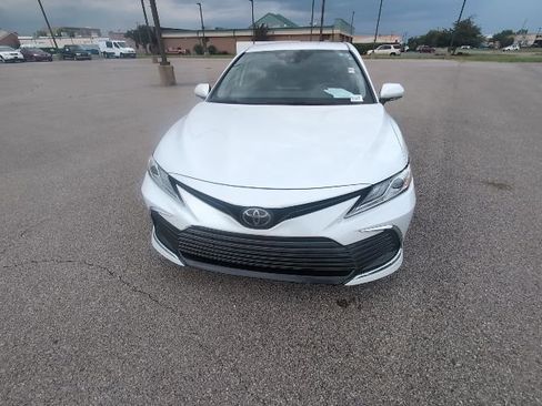 Certified 2023 Toyota Camry XLE FWD image 13