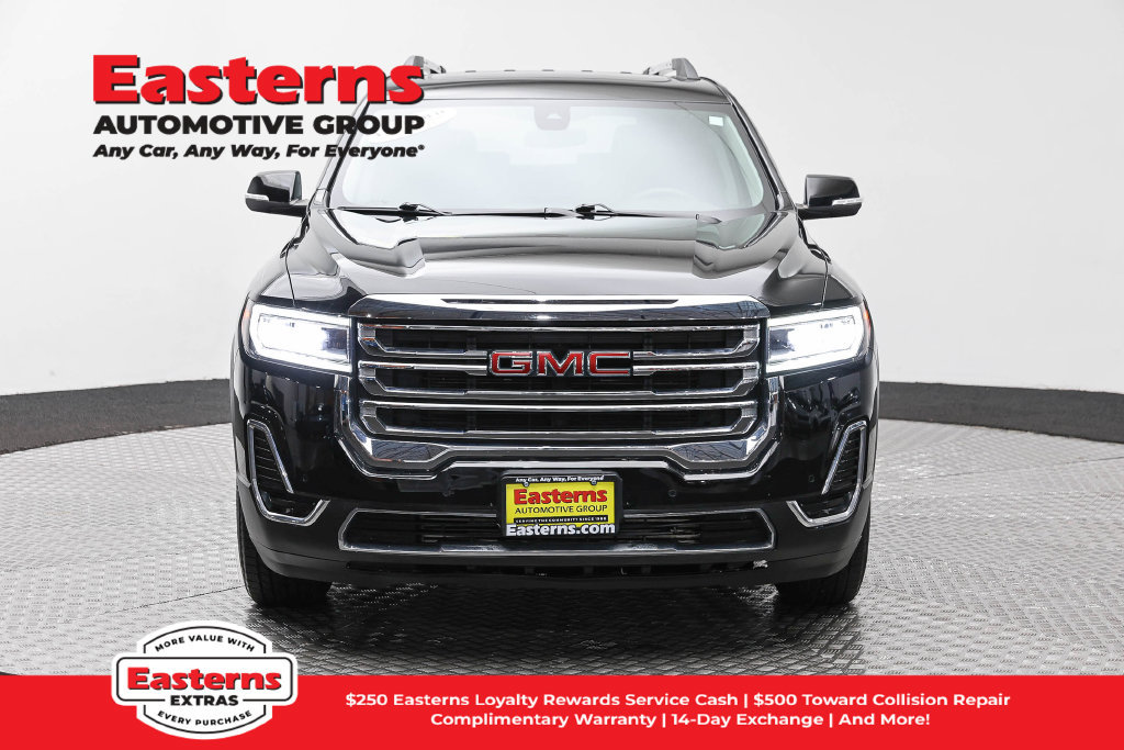 Used 2023 GMC Acadia SLE w/ Driver Convenience Package AWD/4WD image 3
