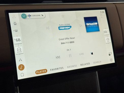 New 2026 Land Rover Range Rover SE image 23