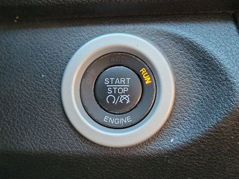 Used 2013 RAM 3500 Laramie Longhorn image 33