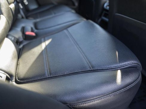 Certified 2024 Mercedes-Benz GLC 300 4MATIC image 31