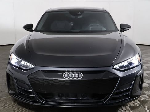 Used 2023 Audi e-tron GT Premium Plus image 12