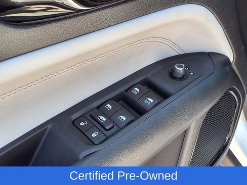 Certified 2025 Jeep Compass Limited AWD/4WD image 4