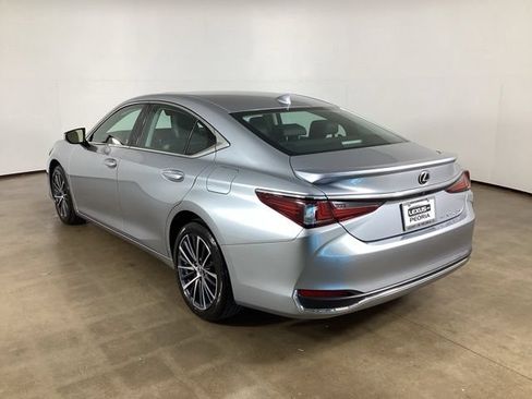 Used 2022 Lexus ES 250 w/ Premium Package AWD/4WD image 9