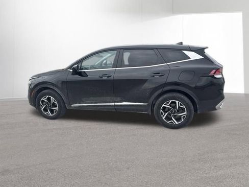 Certified 2023 Kia Sportage LX image 2