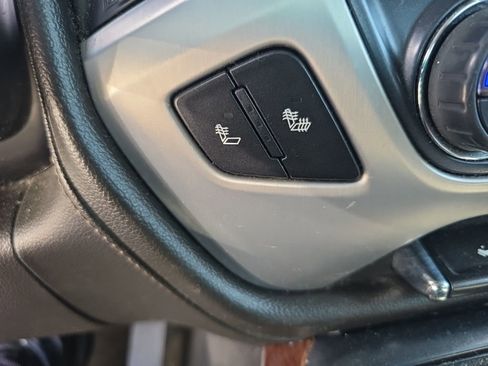 Used 2014 GMC Sierra 1500 SLE image 7