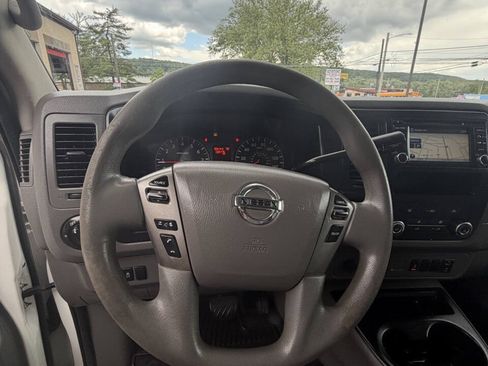 Used 2016 Nissan NV 2500 SV w/ Technology Package RWD image 40