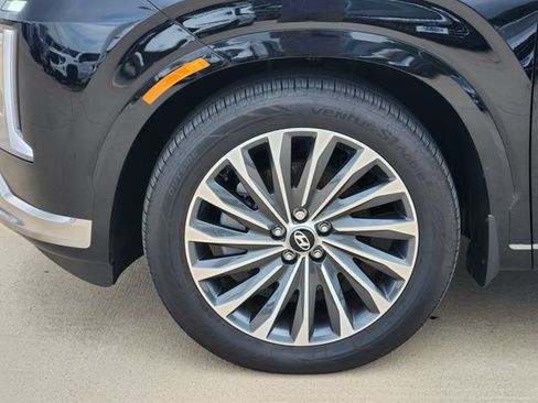 Used 2025 Hyundai Palisade Calligraphy FWD image 7