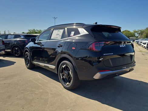 New 2026 Kia Sportage EX FWD image 6