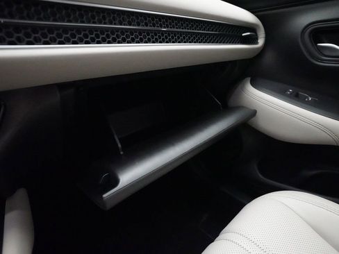 Certified 2026 Honda HR-V EX-L image 29
