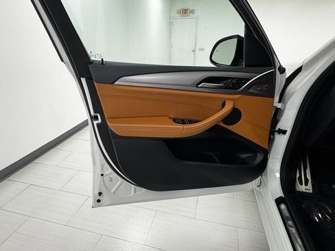 Used 2018 BMW X3 xDrive30i image 9