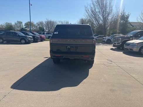 New 2026 Lincoln Navigator L Reserve AWD/4WD image 5