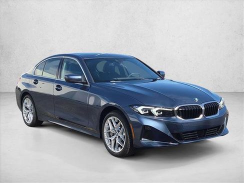 New 2026 BMW 330i Sedan w/ Convenience Package RWD image 7