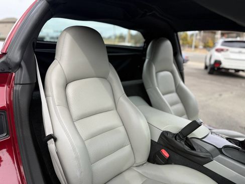Used 2007 Chevrolet Corvette Coupe w/ Preferred Equipment Group image 19