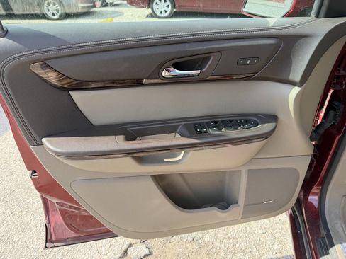 Used 2015 GMC Acadia Denali AWD/4WD image 13