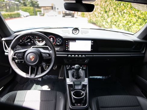 Certified 2024 Porsche 911 Carrera T RWD image 25