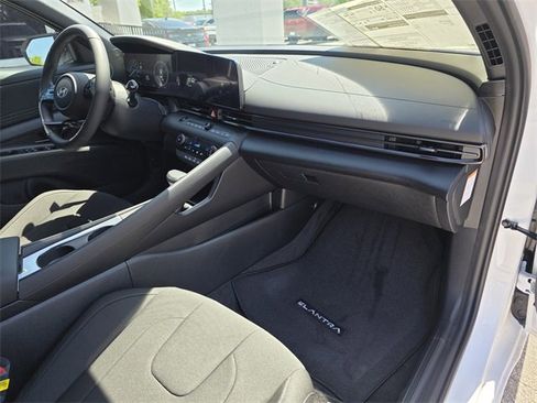 New 2025 Hyundai Elantra SEL w/ Cargo Package image 10