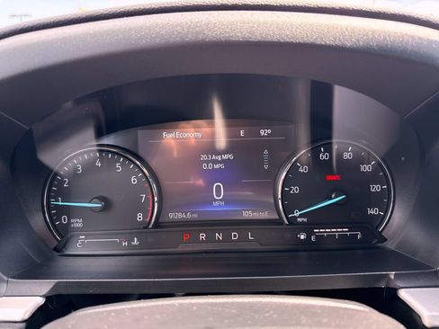 Used 2022 Ford Explorer XLT AWD/4WD image 18