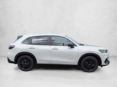 New 2026 Honda HR-V Sport image 4