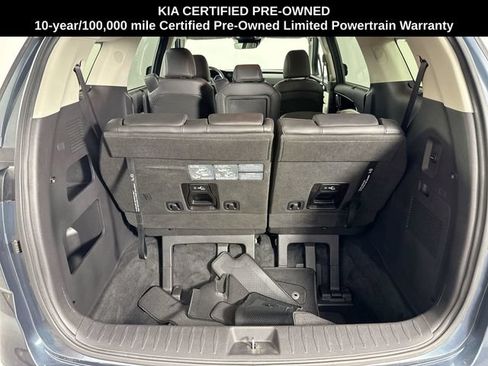 Certified 2024 Kia Carnival EX FWD image 32