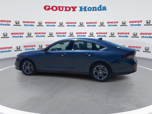Certified 2023 Honda Accord EX image 6