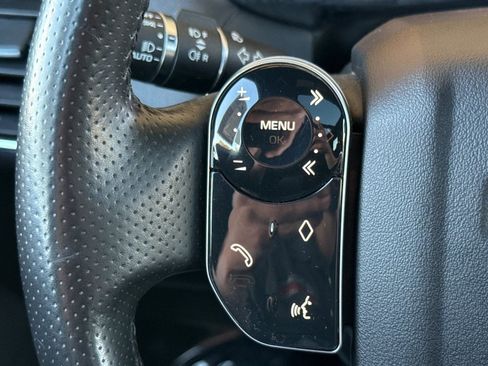 Used 2020 Land Rover Range Rover Sport HSE image 27