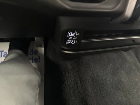 Certified 2026 RAM 2500 Big Horn AWD/4WD image 51
