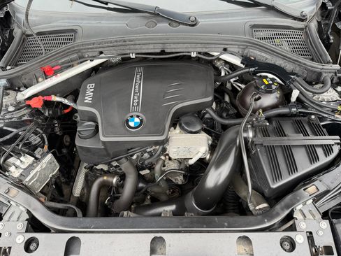 Used 2018 BMW X4 xDrive28i image 3