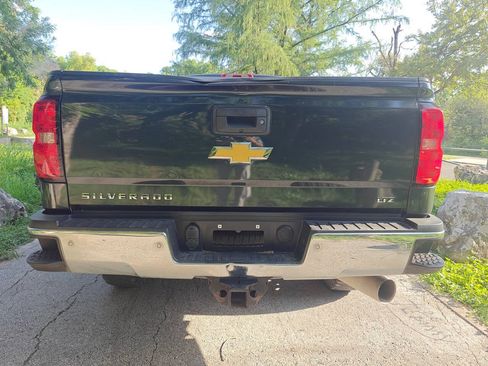 Used 2017 Chevrolet Silverado 3500 LTZ w/ Duramax Plus Package AWD/4WD image 5