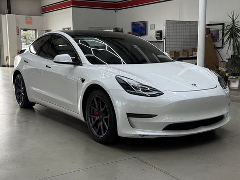 Used 2021 Tesla Model 3 Long Range AWD/4WD image 2