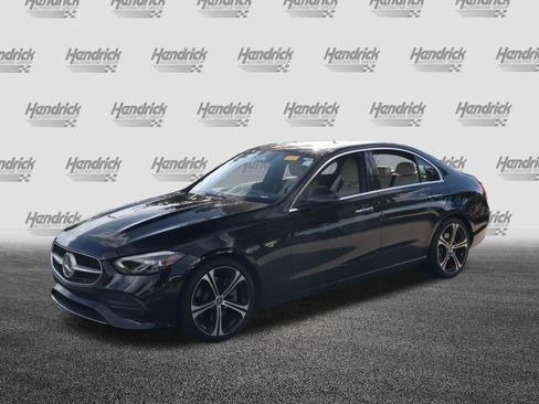 Used 2023 Mercedes-Benz C 300 Sedan image 5