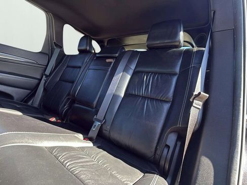 Used 2014 Jeep Grand Cherokee Limited image 14