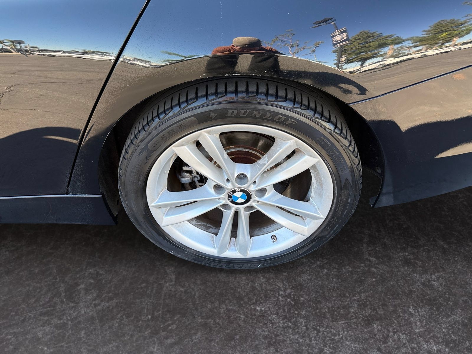 Used 2016 BMW 320i Sedan RWD image 14