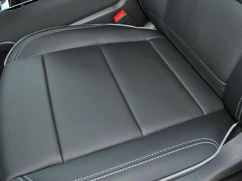 New 2025 Chevrolet Silverado EV LT image 9