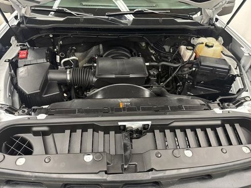 Used 2022 Chevrolet Silverado 2500 W/T w/ WT Convenience Package image 3