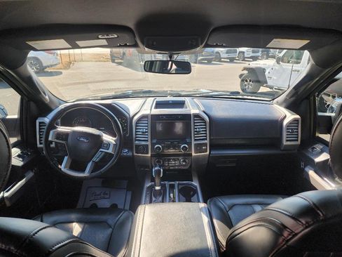 Used 2019 Ford F150 Platinum image 13