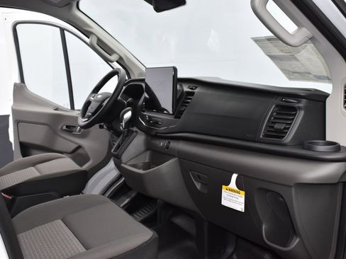 New 2026 Ford Transit 250 Low Roof RWD image 12
