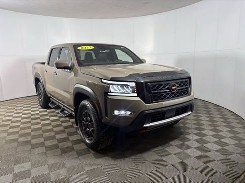 Used 2023 Nissan Frontier PRO-4X w/ Pro-4X Premium Package image 7