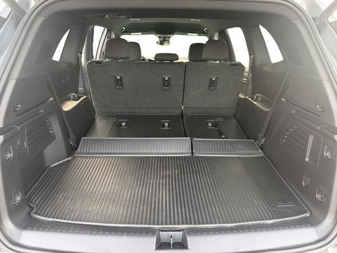 New 2026 GMC Acadia Elevation w/ LPO, Floor Liner Package AWD/4WD image 8