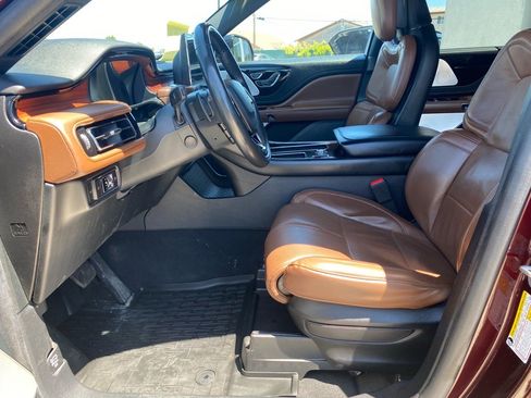 Used 2022 Lincoln Aviator Reserve w/ Equipment Group 201A image 21