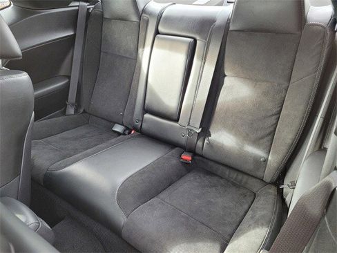 Used 2020 Dodge Challenger R/T w/ Plus Package image 12