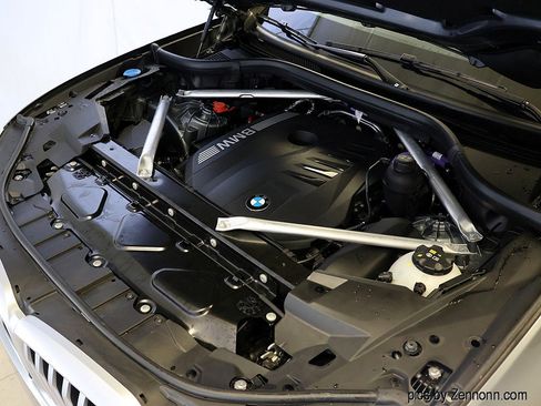 Certified 2025 BMW X5 xDrive40i w/ Premium Package image 41