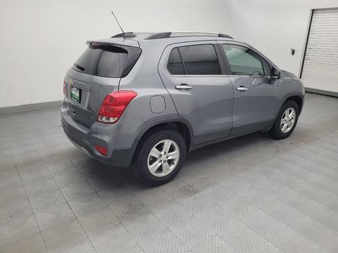 Used 2019 Chevrolet Trax LT w/ LT Convenience Package AWD/4WD image 10